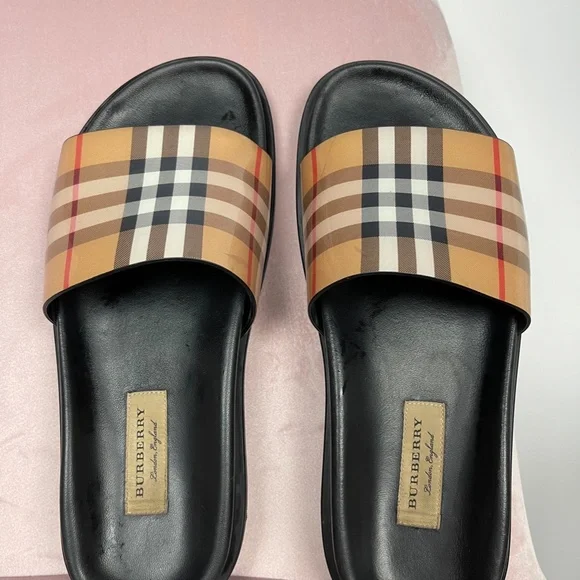 Authentic Burberry Check Slides - Picture 4 of 6